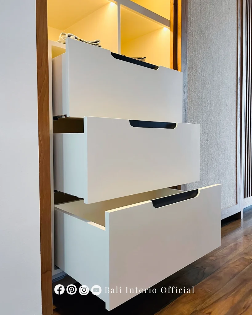 custom wardrobe Bali